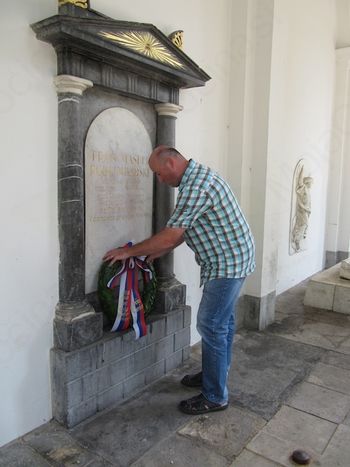 Položili vence na grob Podlimbarskega in Kersnika