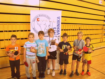 Mladi namiznotenisači so se zopet izkazali na občinskem prvenstvu Vrhnike