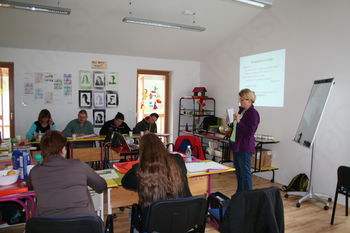 Pridelava sadik in zelišč v zaprtem prostoru Pridelava sadik in zelišč v zaprtem prostoru