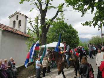 Žegnanje konj na jurjevo v Žapužah Žegnanje konj na jurjevo v Žapužah