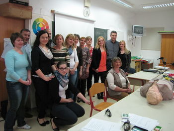 Izobraževanje v prvi pomoči – defibrilator