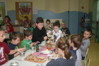 Tradicionalni slovenski zajtrk