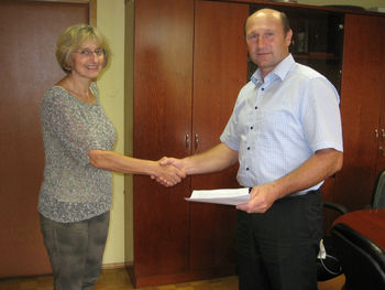 Podpis pogodbe o subvencioniranju najemnine za izvajanje dejavnosti institucionalnega varstva starejših v Šmelcu