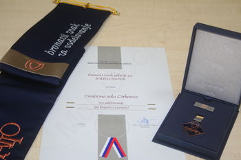  OŠ Cirkovce prejela bronasti znak policije