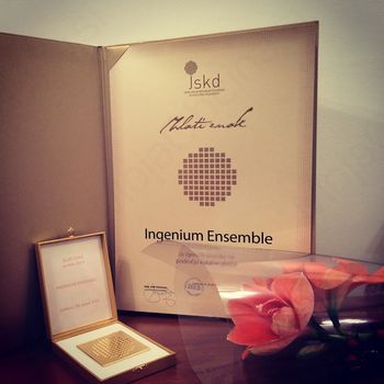 Skupina INGENIUM ENSEMBLE prejela ZLATI ZNAK za izjemne dosežke na področju vokalne glasbe