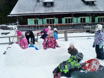 Zimski planinski tabor v koči Rovtarica na Jelovici