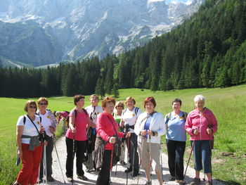 Vabljeni na dan odprtih vrat Društva bolnikov z osteoporozo Kranj Vabljeni na dan odprtih vrat Društva bolnikov z osteoporozo Kranj