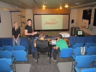 Tistega lepega dne- 50 let od odprtja kina Bevke, 85 let od prve bevške filmske predstave Tistega lepega dne- 50 let od odprtja kina Bevke, 85 let od prve bevške filmske predstave