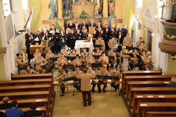 Koncert združenih šentiljskih zborov in Pihalnega orkestra občine Šentilj- Paloma