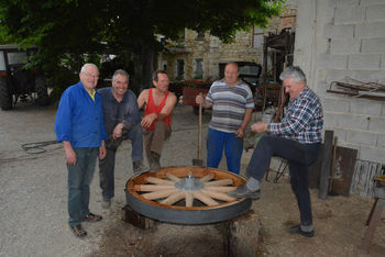 Na furmanski praznik s topom na novih kolesih