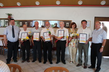 Praznovanje v Krajevni skupnosti Nova Cerkev