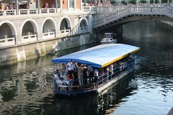 UPOKOJENCI VABIMO NA IZLET