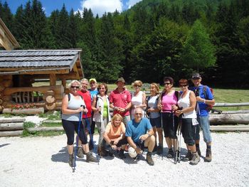 Horjulski Lazarji na obisku pri Davu Karničarju