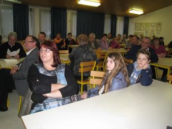 Ob 75-letnici OF ponovna postavitev kipov na Bazi 20