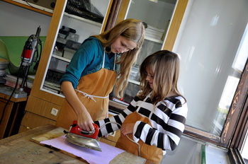 Na osnovni šoli izdelovali papir