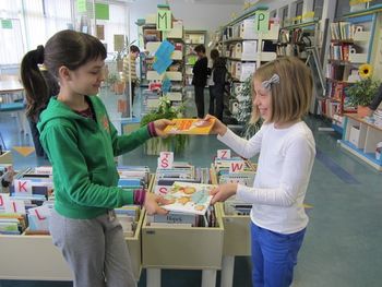 Nacionalni projekt Unesca »Menjaj branje in sanje« Nacionalni projekt Unesca »Menjaj branje in sanje«