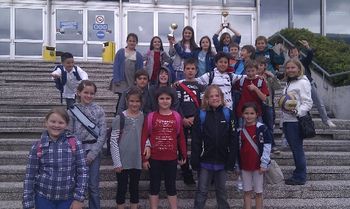 Učenci in učenke OŠ Vojnik medobčinski zmagovalci v tekmi med štirimi ognji Učenci in učenke OŠ Vojnik medobčinski zmagovalci v tekmi med štirimi ognji