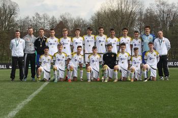 Mlada nogometna reprezentanta Tomaž in Anže