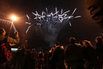 Skupaj v novo leto 2014 Skupaj v novo leto 2014