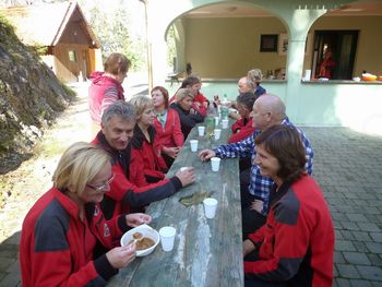 KOSTANJEV PIKNIK KONJIŠKIH PLANINCEV