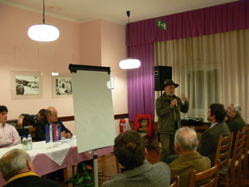 Premaknite se, sicer vas bodo premikali drugi