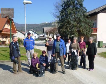 Uspešna čistilna akcija na Kompolju in Lisičjih Jamah