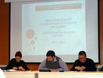 Svet za invalide - okrogla miza