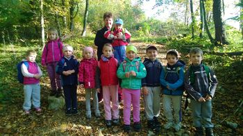 Mladi planinci na prvem pohodu v tem šolskem letu