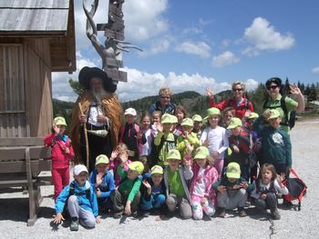 Planinski pohod otrok na Veliko planino