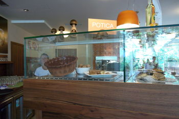 Potičarna na Blejskem otoku