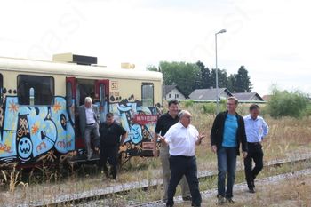 Prenova 120 letne železnice Grosuplje-Kočevje krepko presega čas njene izgradnje