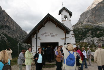 Romarsko popotovanje po Dolomitih Romarsko popotovanje po Dolomitih