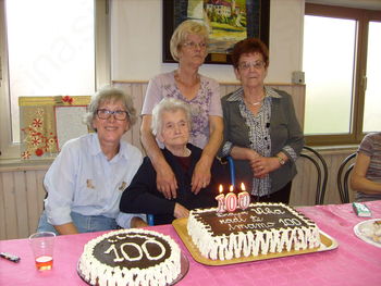 Sto let Viktorije Poljšak