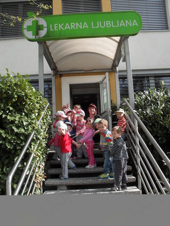 Sonce nas je požgečkalo