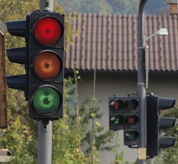Sprememba delovanja semaforja na Drenovem Griču
