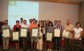 Nagrada za podjetnost kmetije Pr' Vrhač Nagrada za podjetnost kmetije Pr' Vrhač