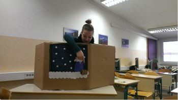 Zanimivosti  - srednja šola