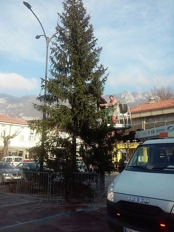 Veseli december v Ajdovščini