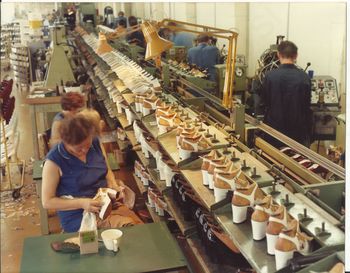  OBČINA TRŽIČ ŽE NAKAZALA 21 TISOČAKOV ZA POMOČ DELAVCEM PEKA