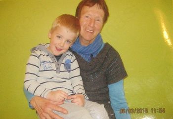 Praznovanje za babice, none, stare mame