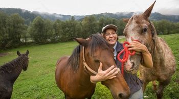 Konjeniški tabor ali varstvo za otroke med krompirjevimi počitnicami