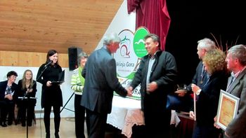 V VIŠNJI GORI PODELJENA PRIZNANJA ZA UREJENOST DOMOV IN NJIHOVE OKOLICE V VIŠNJI GORI PODELJENA PRIZNANJA ZA UREJENOST DOMOV IN NJIHOVE OKOLICE