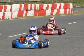 Zanimiva karting dirka  