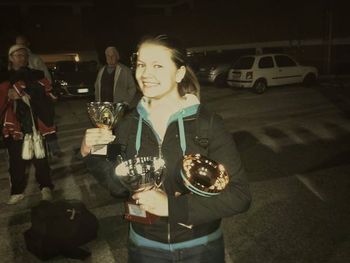 Trije osvojeni pokali kot potrditev in vzpodbuda za naprej Trije osvojeni pokali kot potrditev in vzpodbuda za naprej