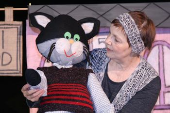 Tržiške poletne prireditve: predstava za otroke: MAČEK KAZIMIR IN MIŠKA VALENTINA