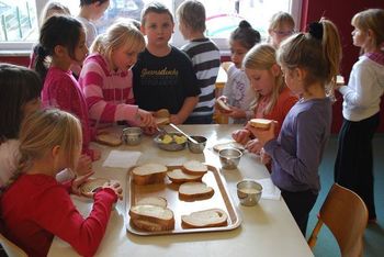 »Tradicionalni slovenski zajtrk« na Osnovni šoli Frankolovo