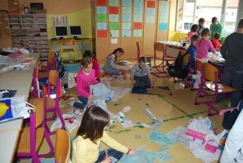 PRAZNOVALI SMO DAN ZEMLJE