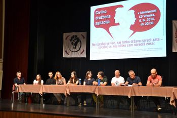 Iskali odgovore na izzive krize