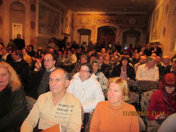 Etika in estetika sta si podali roko Etika in estetika sta si podali roko