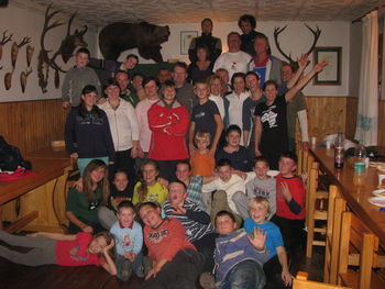 Na mladih svet stoji